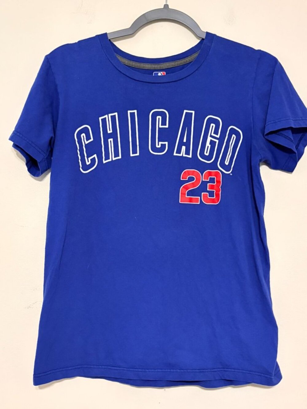 Unisex Men's MLB RingSpun Soft Chicago Cubs Ryne Sandberg #23 Shirsey Tee Small